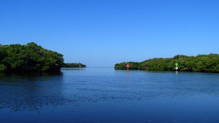 caloosahatchee river entrance